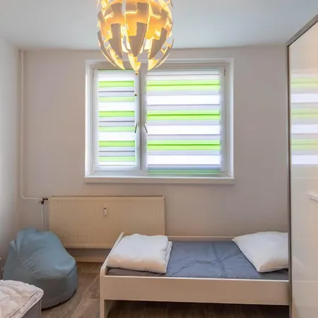 1-5 Wohnungen, Einzelbetten * マクデブルク