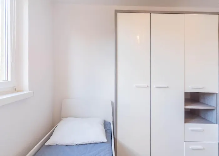 1-5 Wohnungen, Einzelbetten Apartment *